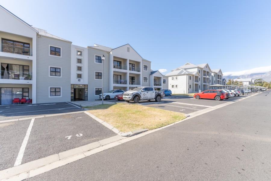 2 Bedroom Property for Sale in Admirals Park Western Cape